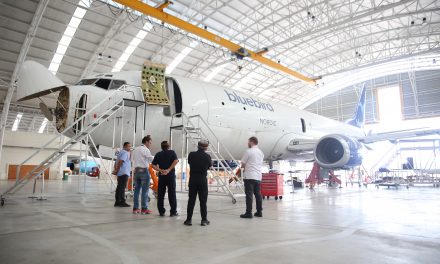 “Bengkel” Pesawat Di Area Bandara Ngurah Rai – Customs Visit Customer